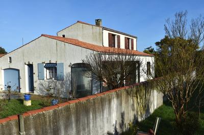 Maison - 101 m² - 5 pièces