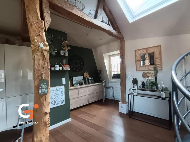 Maison - 136 m² - 7 pièces