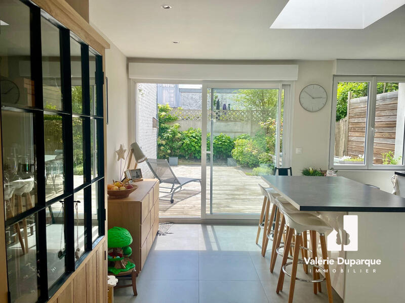 Maison - 104 m² - 4 pièces