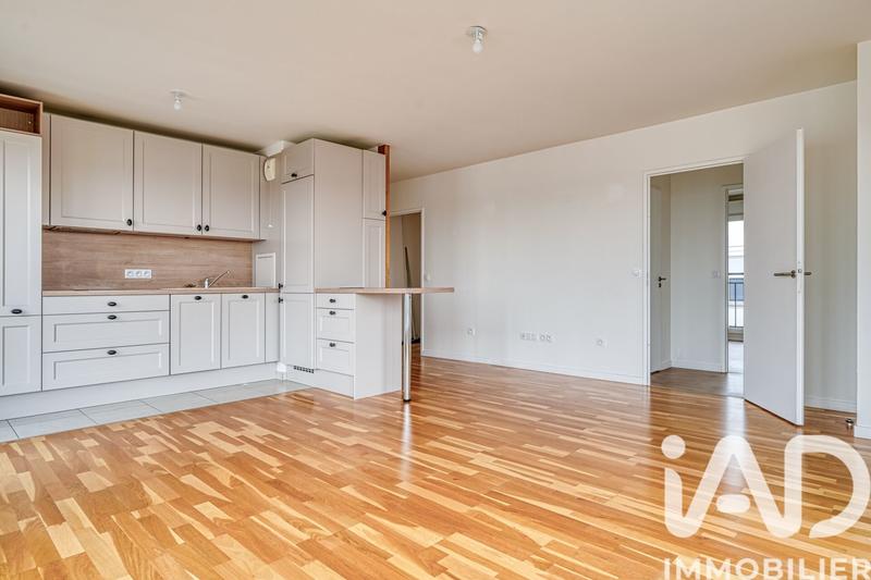 Appartement - 97 m² - 5 pièces