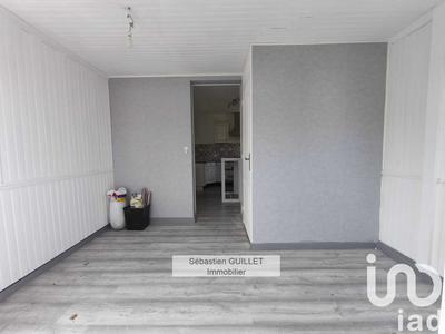 Maison - 92 m² - 5 pièces