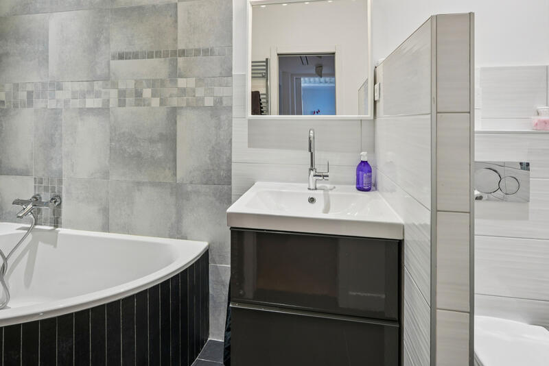 Appartement - 119 m² - 5 pièces