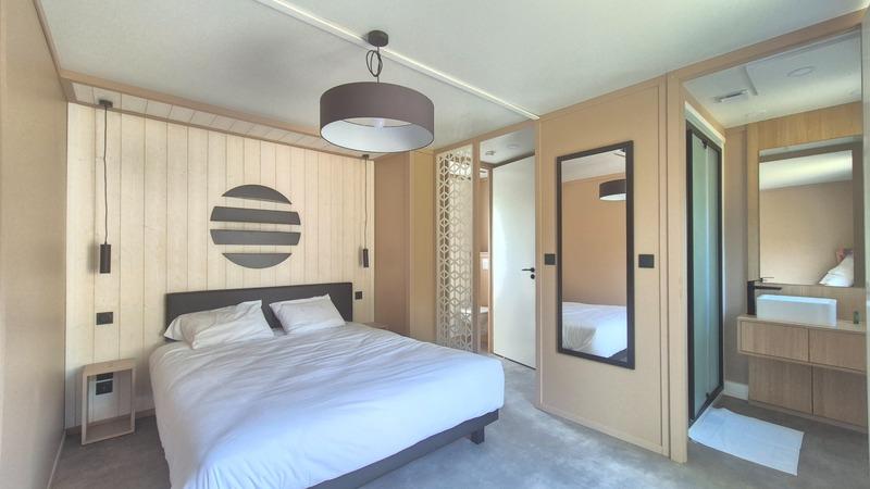 Mobil-home - 110 m² - 7 pièces