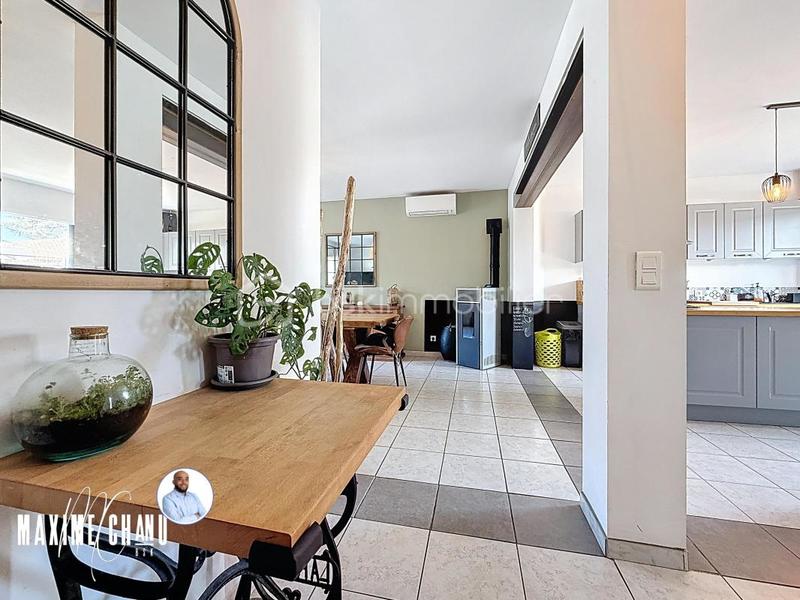 Maison - 144 m² - 5 pièces