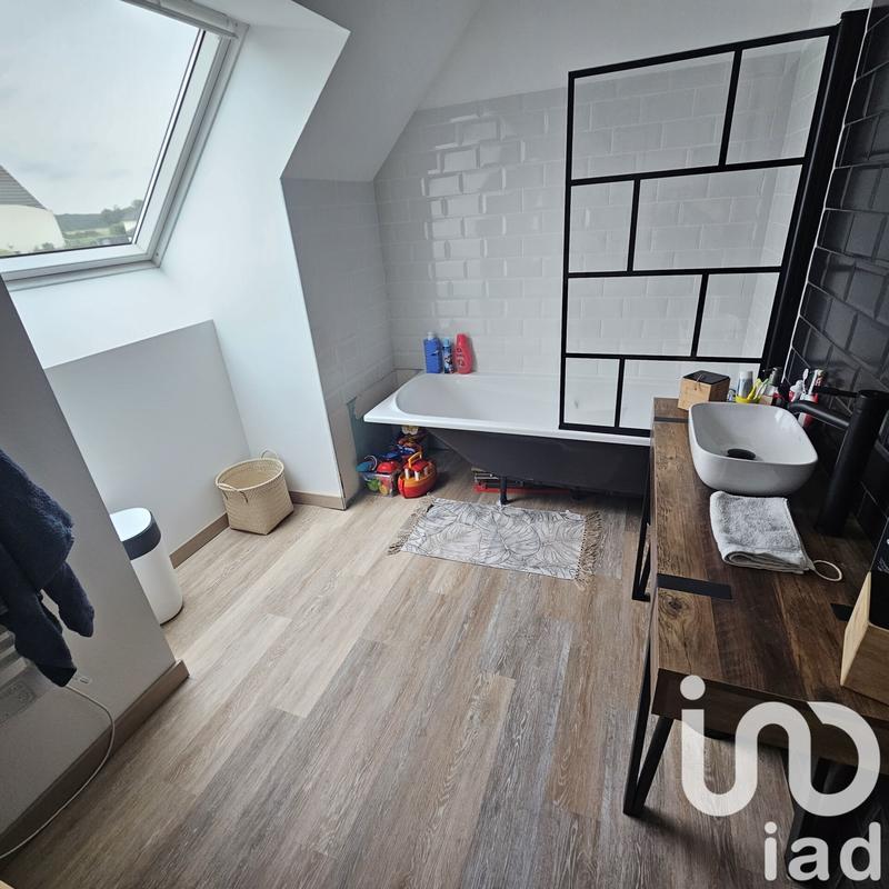 Maison - 108 m² - 6 pièces