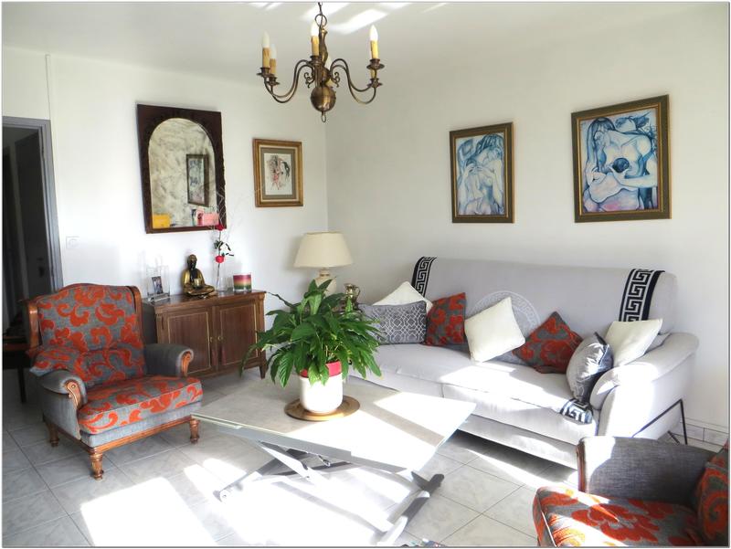 Appartement - 82 m² - 4 pièces