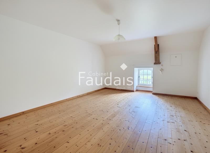 Maison - 137 m² - 7 pièces