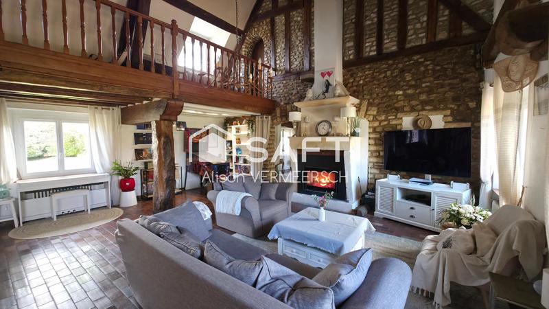 Maison - 410 m² - 9 pièces