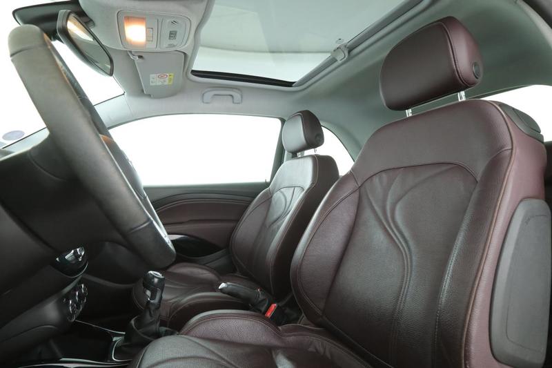 Opel Adam 1.4 Twinport Glam 87 ch