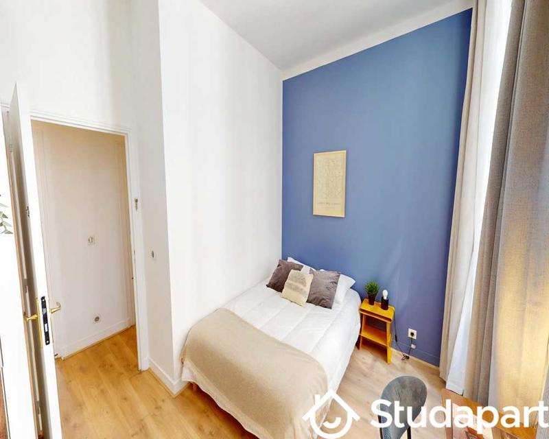 Chambre - 110 m² - 1 pièce