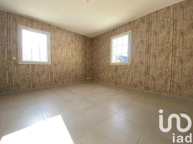 Maison - 222 m² - 7 pièces