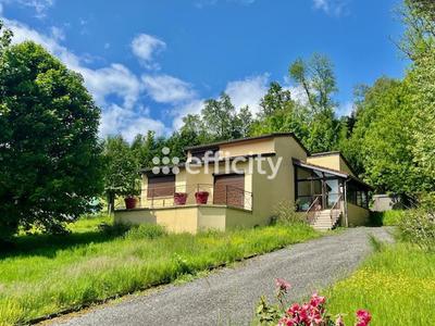 Maison - 120 m² - 6 pièces