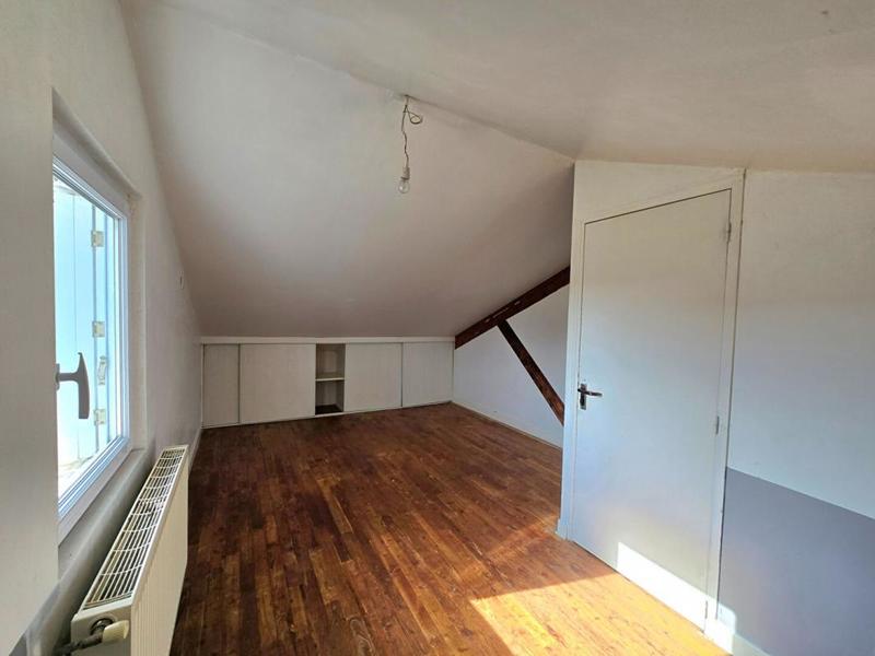 Appartement - 111 m² - 5 pièces