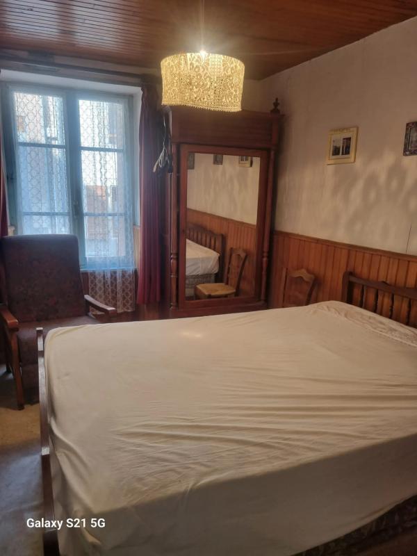 Maison - 90 m² - 6 pièces