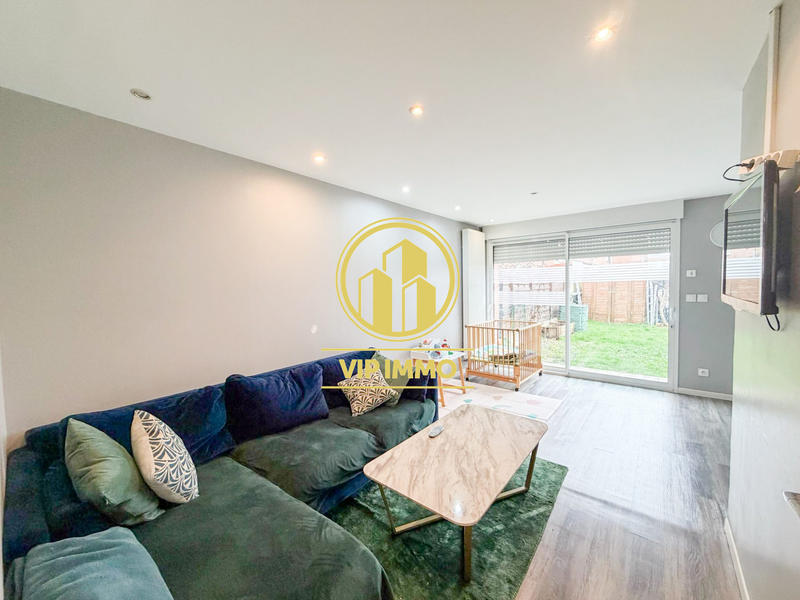 Maison - 111 m² - 7 pièces