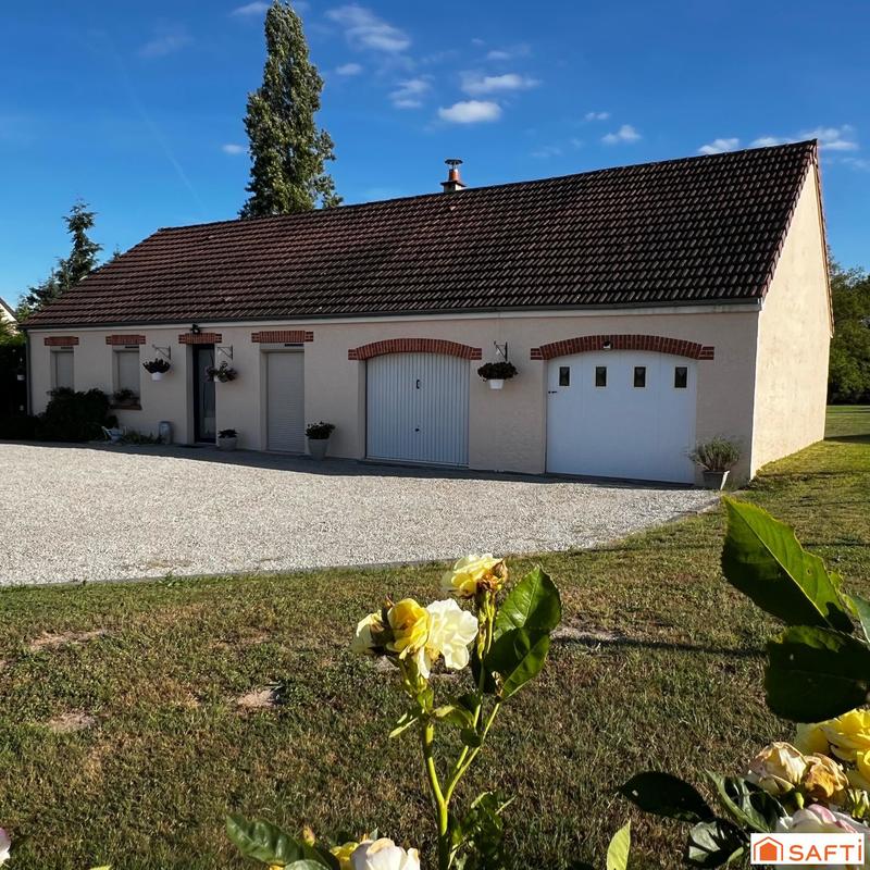 Maison - 88 m² - 4 pièces