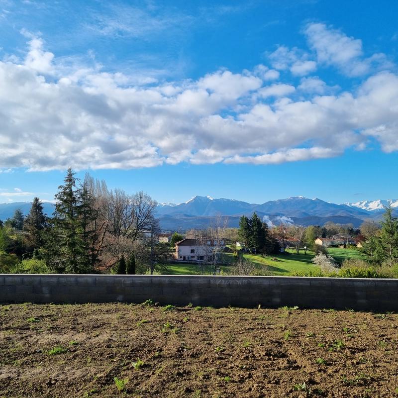 Maison - 300 m² - 9 pièces