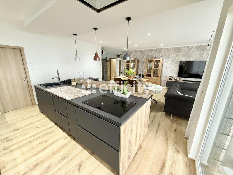 Maison - 110 m² - 4 pièces