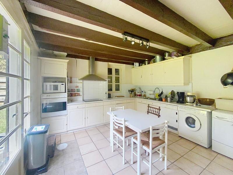 Maison - 206 m² - 8 pièces