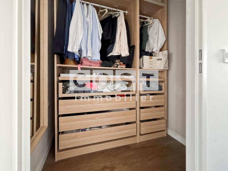 Appartement - 81 m² - 4 pièces