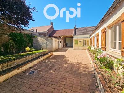 Maison - 104 m² - 6 pièces