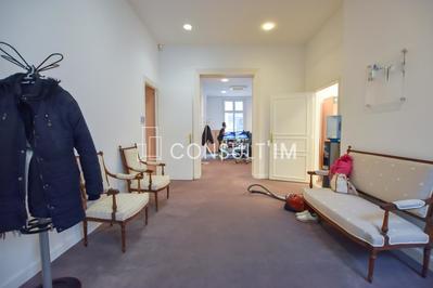 Bureau - 208 m² - 9 pièces