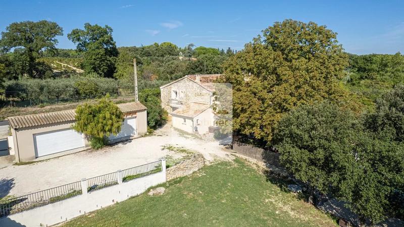 Corps de ferme - 212 m² - 11 pièces