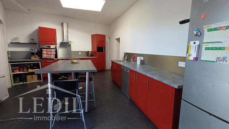 Maison de village - 240 m² - 7 pièces