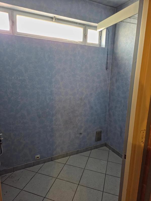 Appartement - 92 m² - 4 pièces