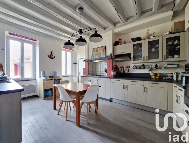 Maison de village - 157 m² - 8 pièces