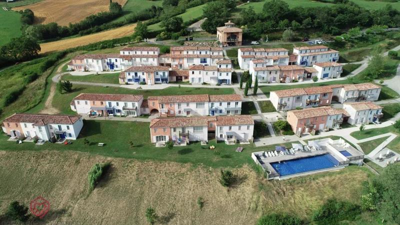 Immeuble - 3 600 m²