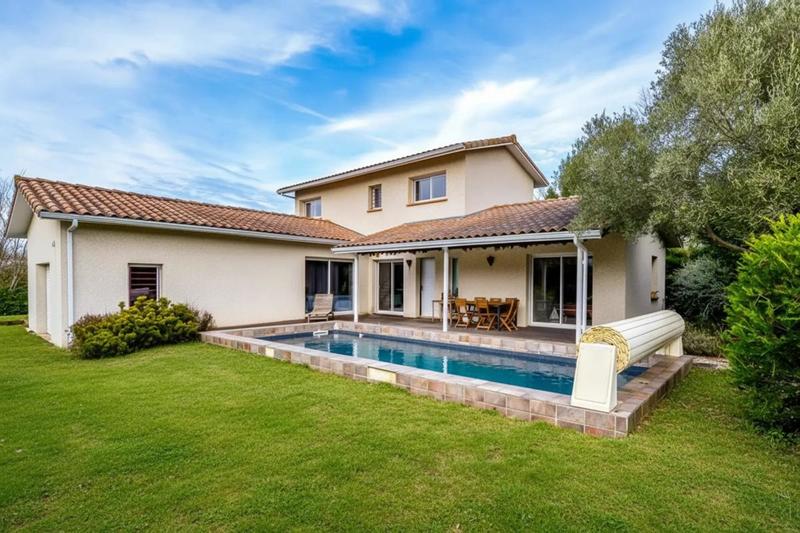 Maison - 117 m² - 4 pièces