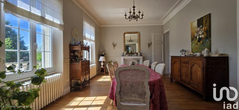 Château - 326 m² - 12 pièces