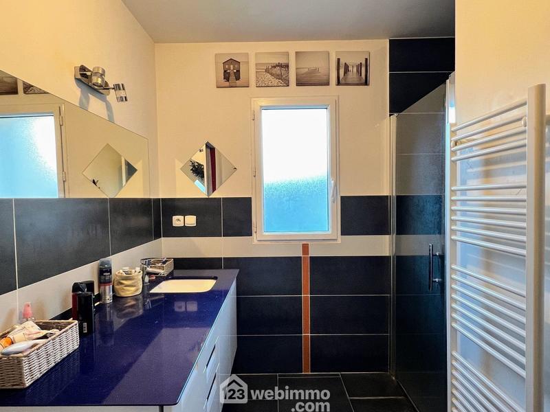 Maison - 165 m² - 6 pièces