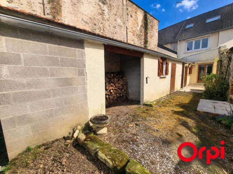 Maison de village - 90 m² - 4 pièces