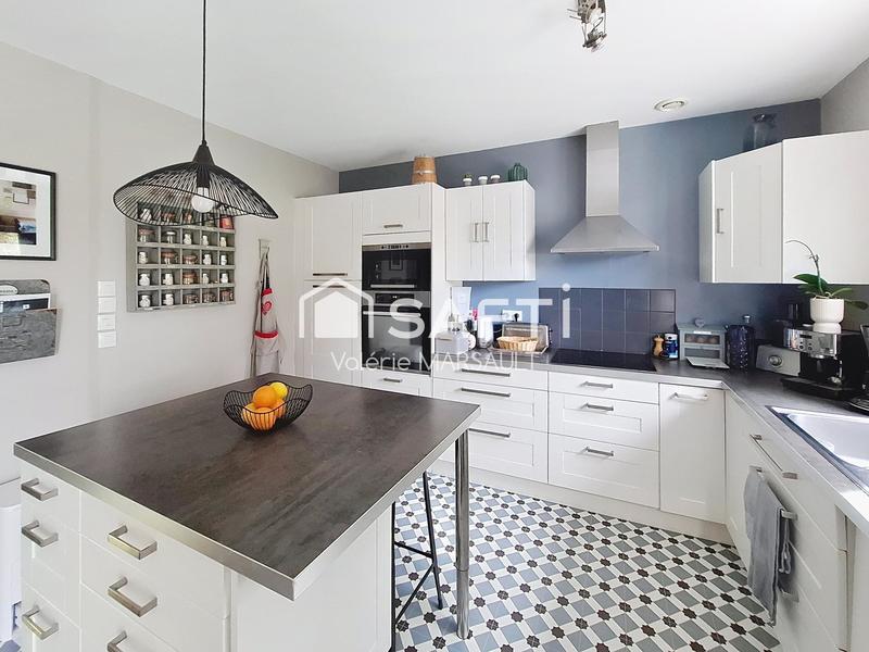 Villa - 180 m² - 7 pièces