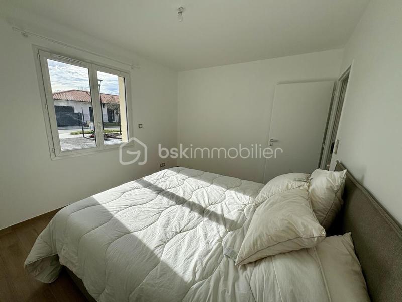 Maison jumelée - 82 m² - 4 pièces