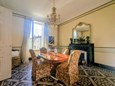 Maison - 170 m² - 7 pièces