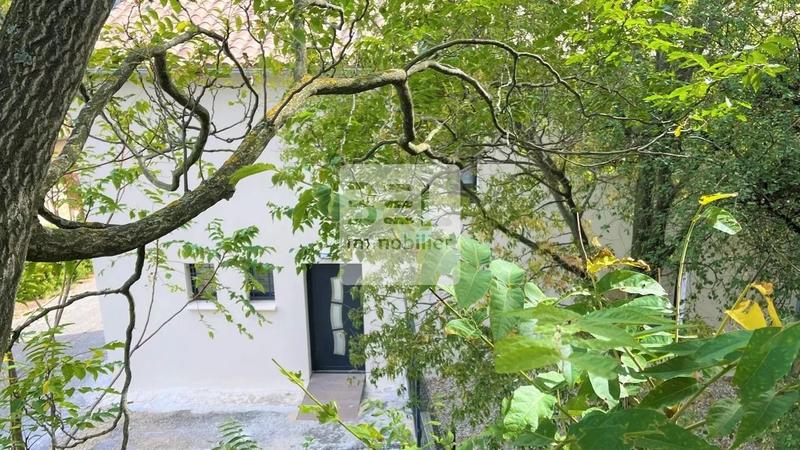 Villa - 147 m² - 8 pièces