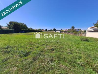 Terrain - 7 429 m²