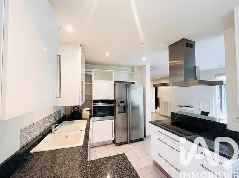 Maison de ville - 99 m² - 5 pièces