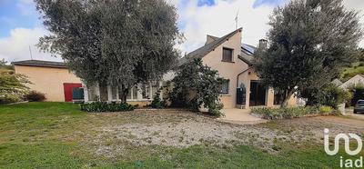 Maison - 208 m² - 8 pièces