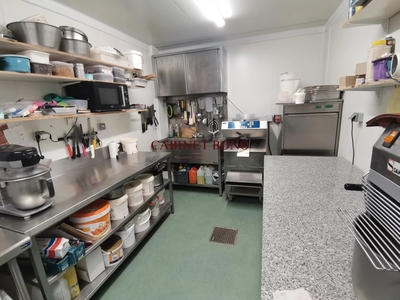 Fonds de commerce - 180 m²