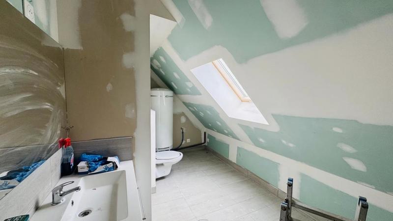 Maison - 167 m² - 8 pièces