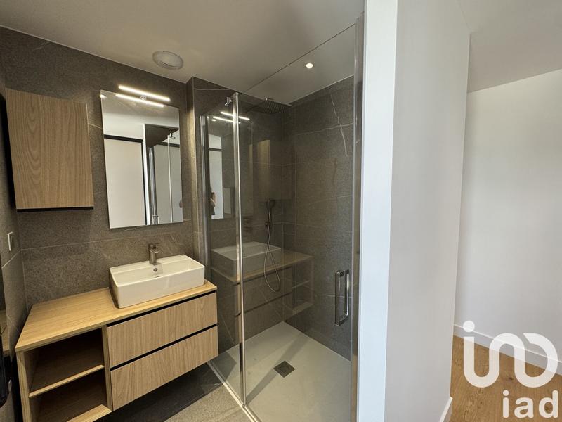 Appartement - 96 m² - 3 pièces