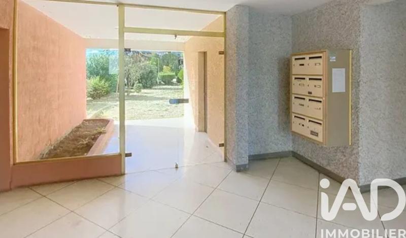 Appartement - 76 m² - 4 pièces