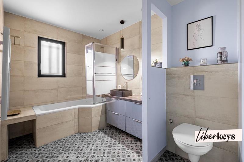 Villa - 135 m² - 6 pièces