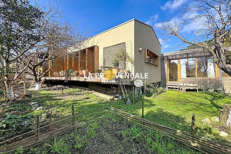 Maison d'architecte - 106 m² - 5 pièces