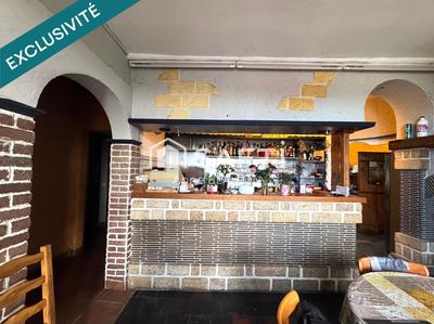 Local commercial - 450 m² - 18 pièces