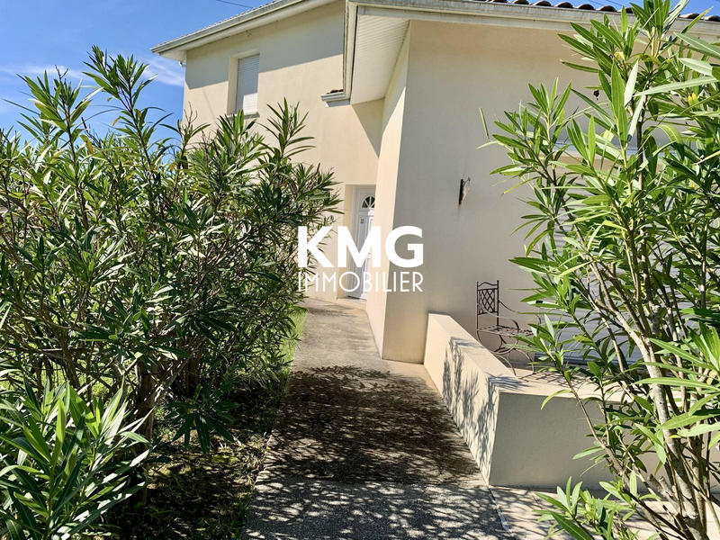 Maison - 145 m² - 5 pièces